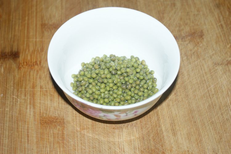 蜂蜜绿豆汤步骤1
