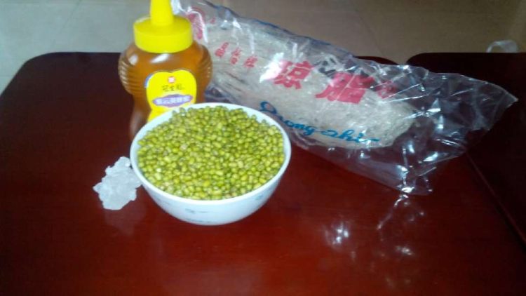 豆沙凉糕步骤1