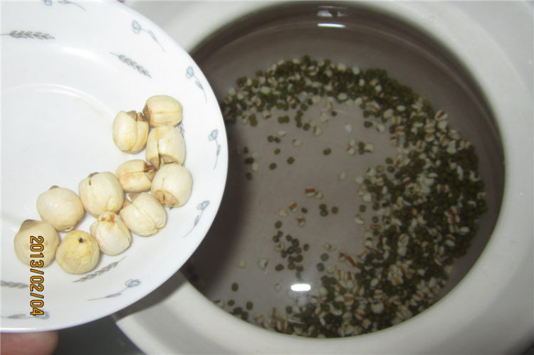 薏米莲子绿豆汤步骤5