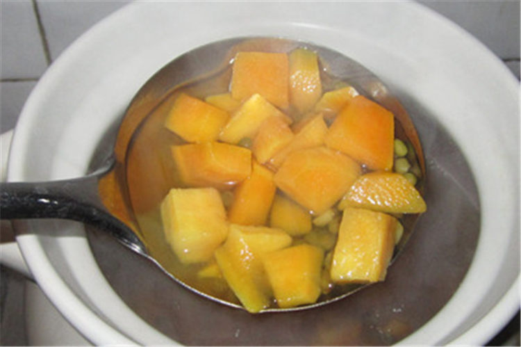 番薯绿豆汤步骤7
