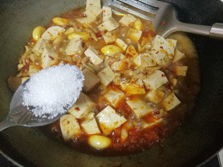 蚬子干烧豆腐步骤10