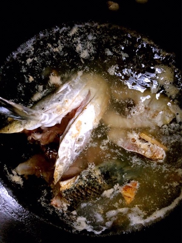 乌鱼豆腐汤步骤3