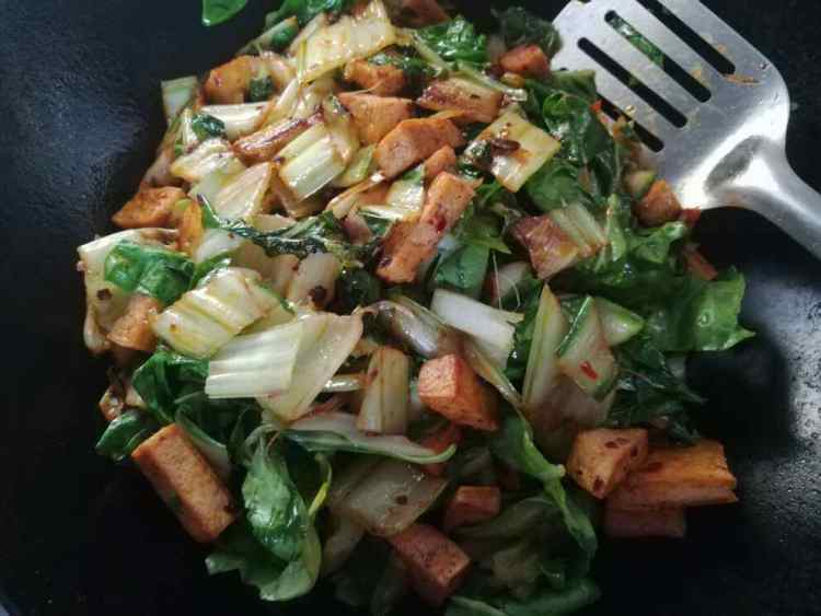 豆豉青菜豆腐块步骤7
