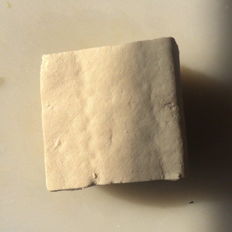 自制卤豆腐步骤1