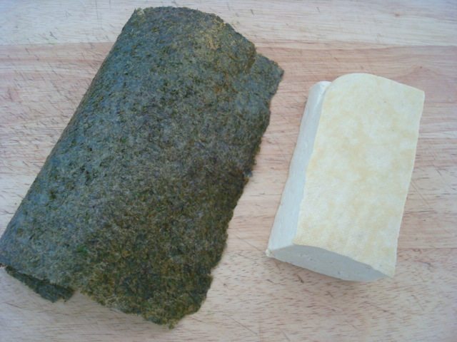 蒜香酱汁海苔豆腐步骤1