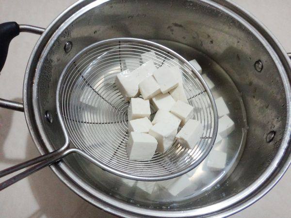 小番茄炒豆腐步骤3