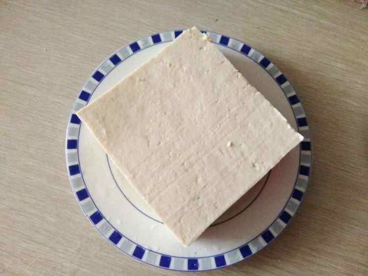 东北酱味炖豆腐步骤1