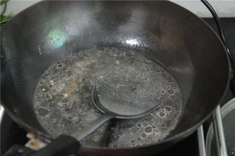 黑豆豉烧豆腐步骤1