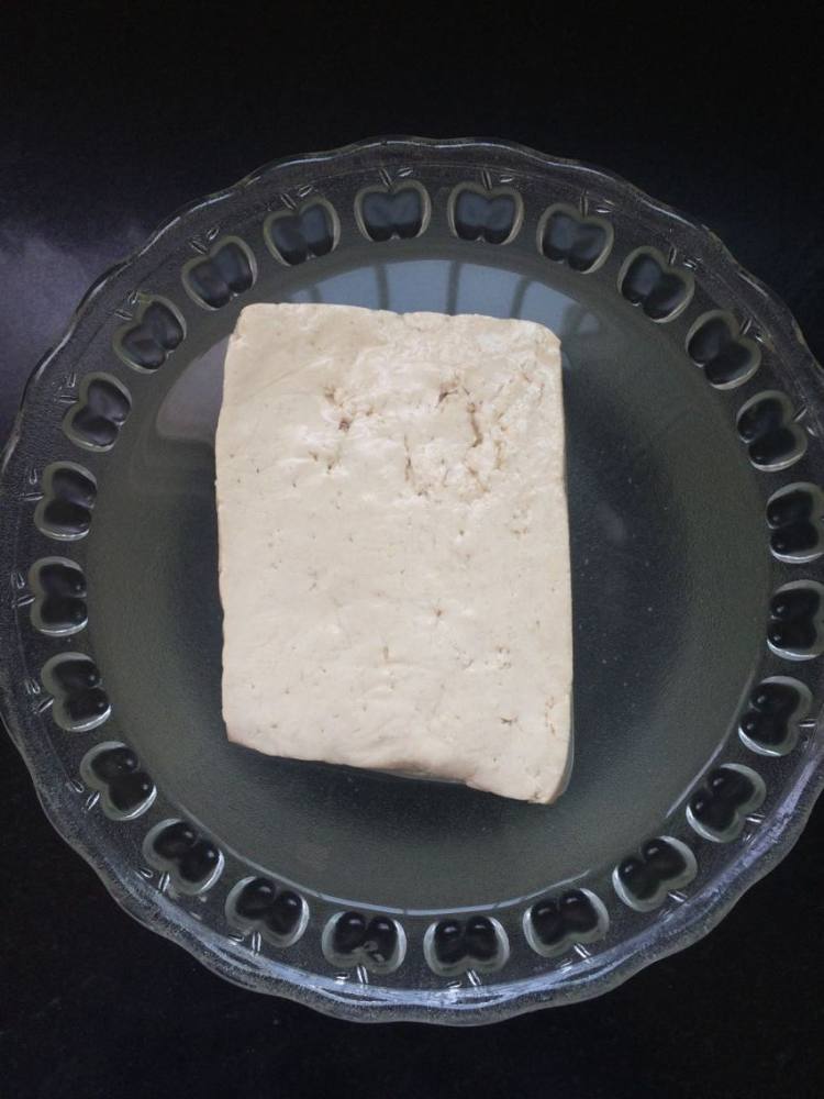 豆腐的另一种吃法步骤1