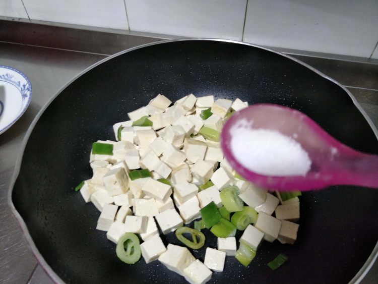 豆瓣酱烧豆腐步骤4