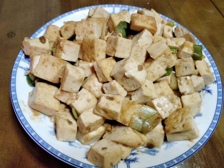豆瓣酱烧豆腐步骤7