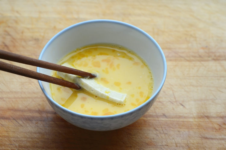 锅塌鸡汁豆腐步骤3