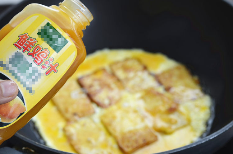 锅塌鸡汁豆腐步骤7