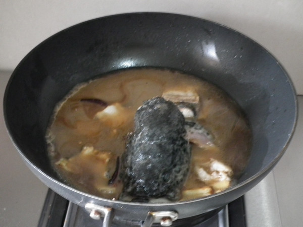 澳斑鱼头炖豆腐步骤8