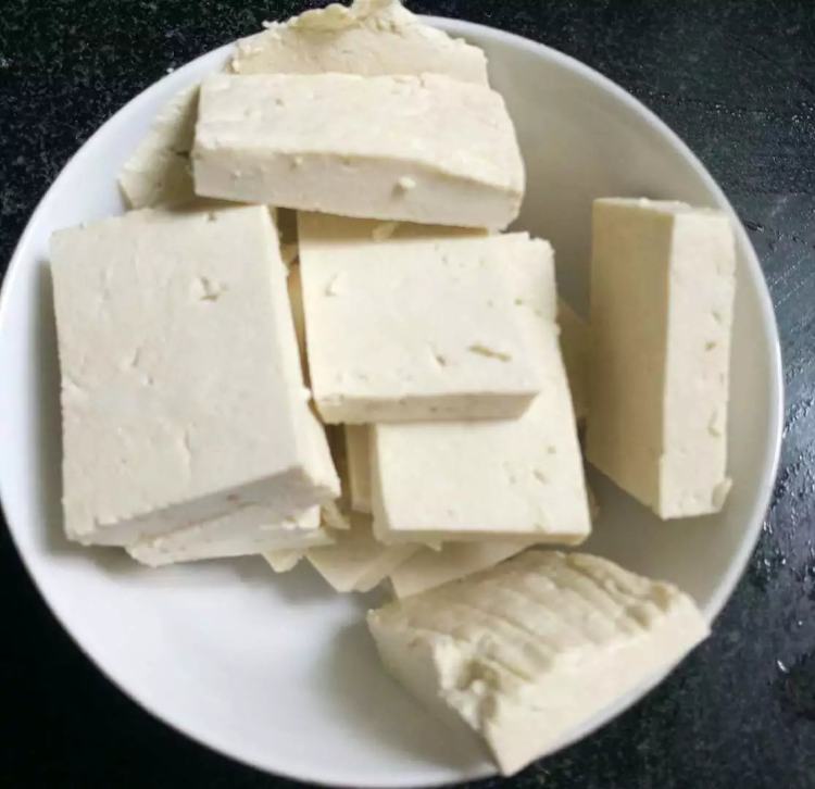 酸菜豆腐鱼块步骤6