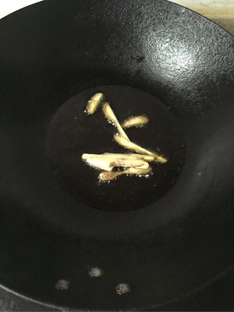 奶白鱼头豆腐汤步骤3