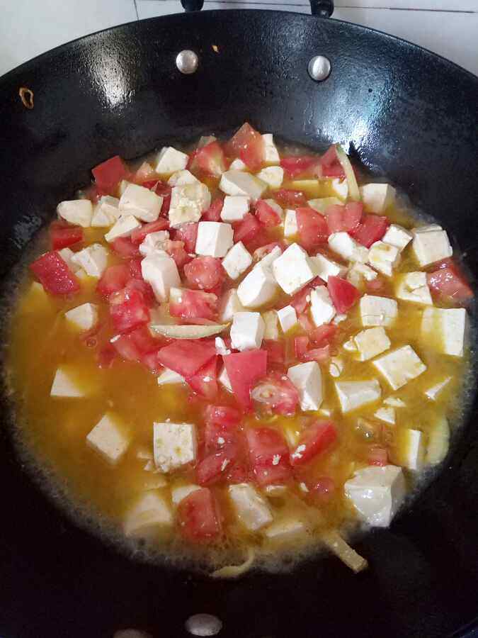 番茄菌菇炖豆腐步骤8