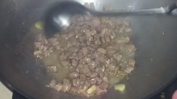 牛肉豆腐红汤步骤5