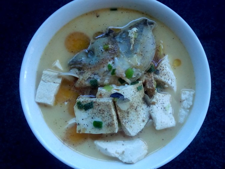 白瓜鱼头豆腐汤步骤10