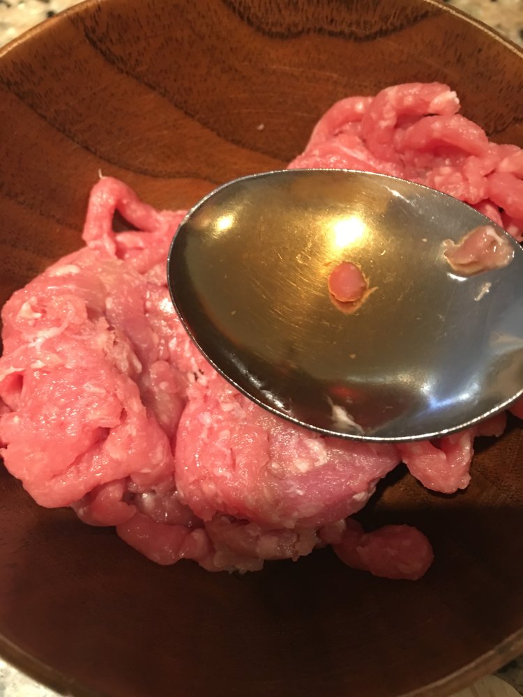肉沫煎豆腐步骤2