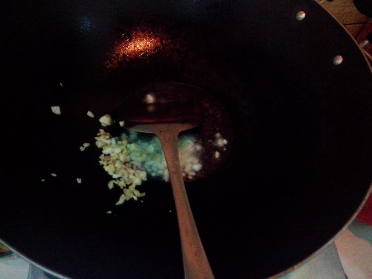 番茄烧豆腐步骤2
