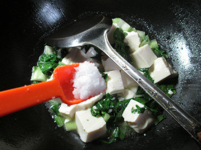君叠菜煮豆腐步骤6