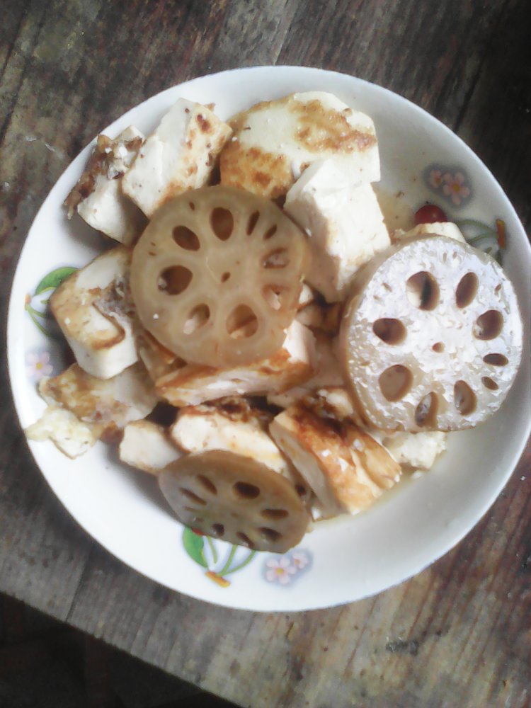 豆腐炒藕步骤7