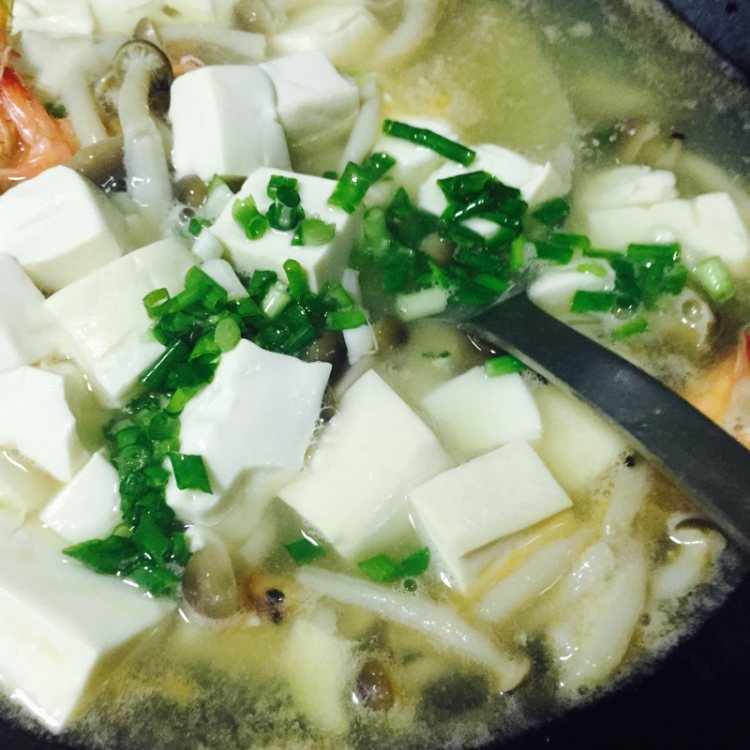 豆腐鲜虾煲步骤10