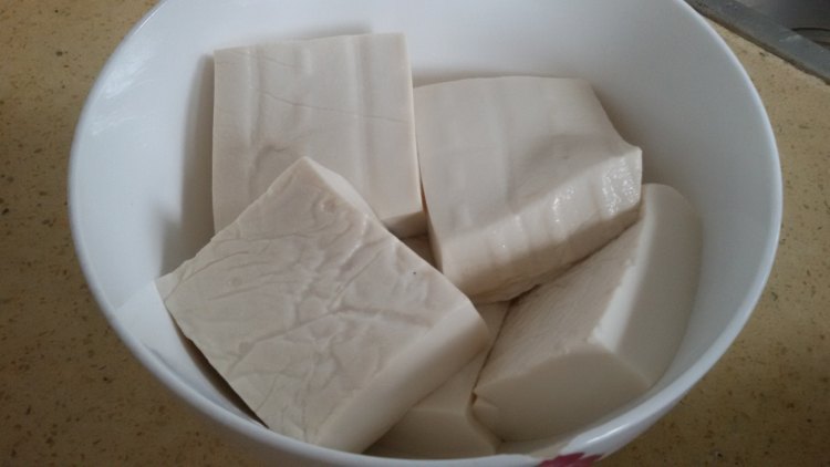 孜然豆腐烧羊肝步骤1
