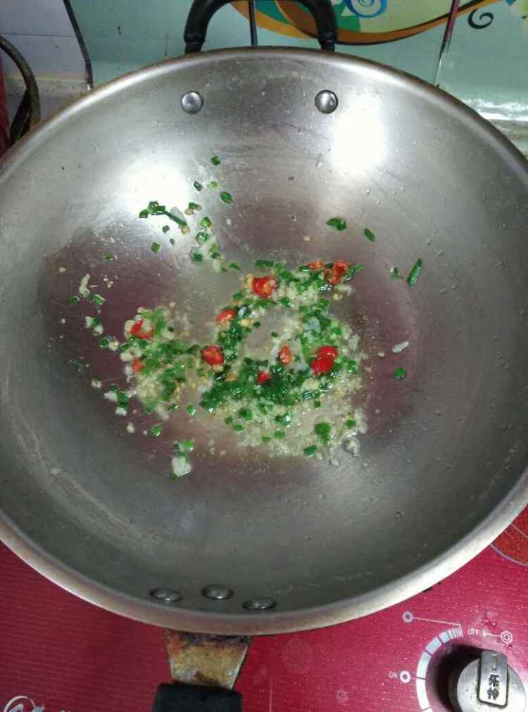 麻虾酱炖豆腐步骤4