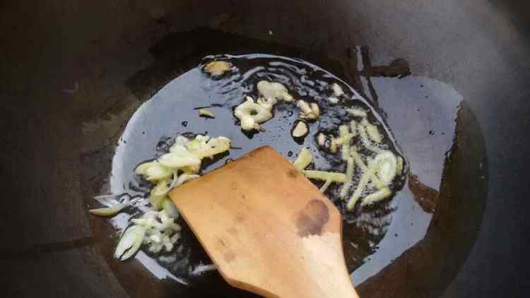 虾酱豆腐步骤4