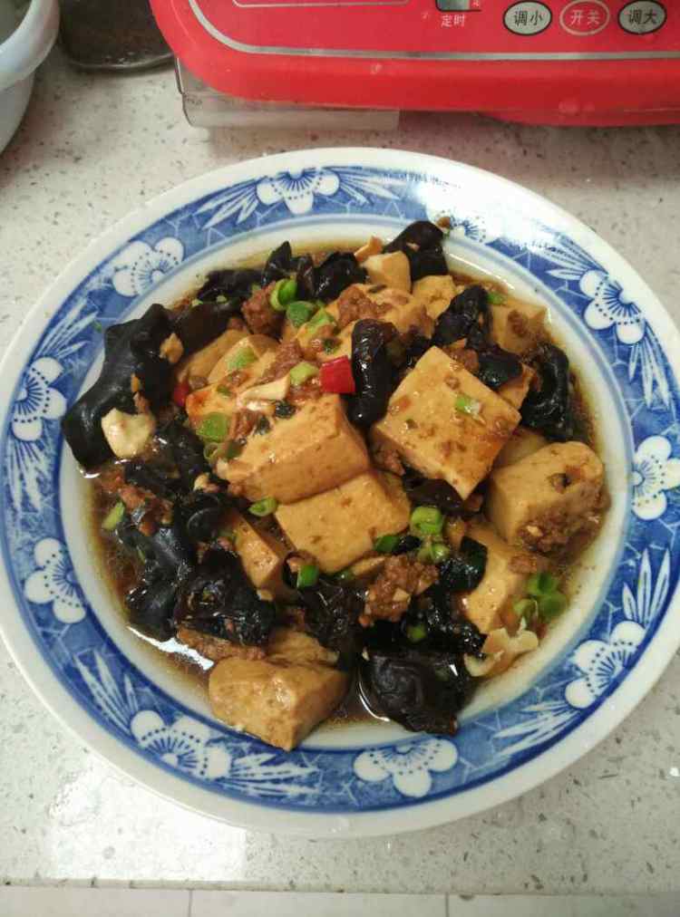 黑木耳炖豆腐步骤8