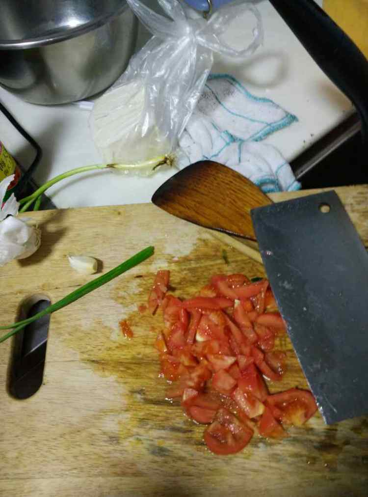 西红柿豆腐汤步骤3