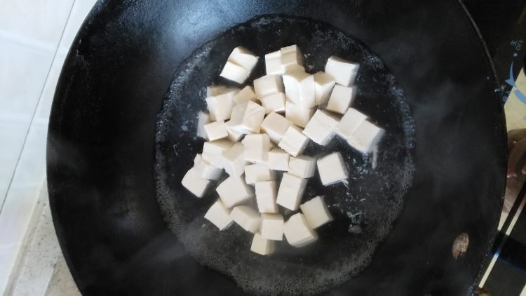 三椒焖豆腐步骤5