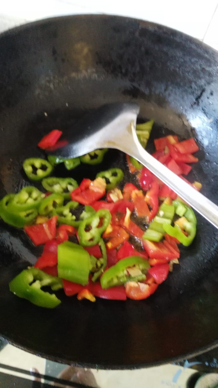 三椒焖豆腐步骤6