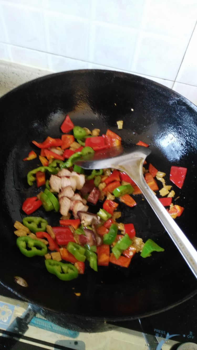 三椒焖豆腐步骤8