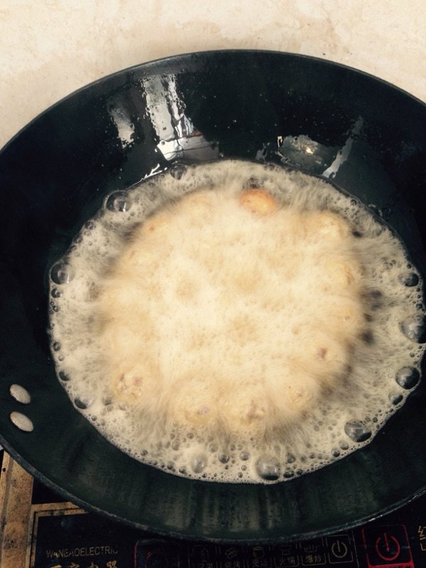 炸豆腐鲜肉小丸子步骤10
