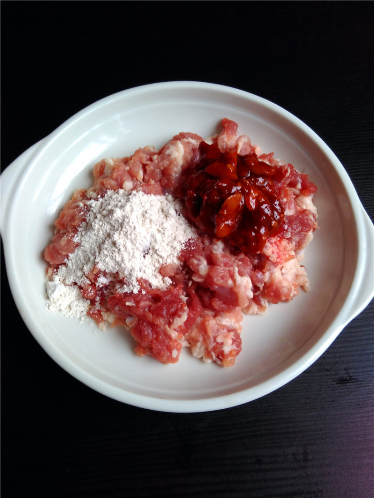 烂肉豆腐盖浇饭步骤3