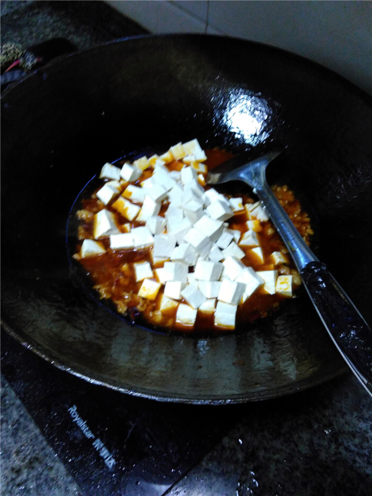 烂肉豆腐盖浇饭步骤8