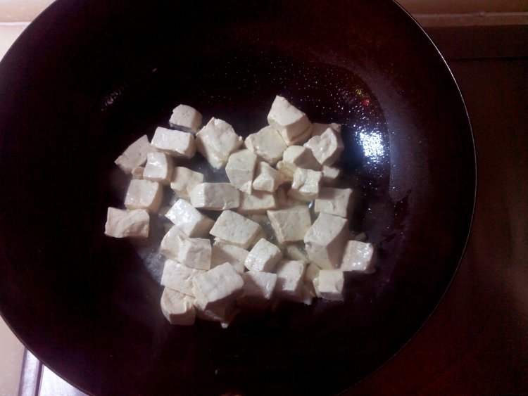 苦苣酱豆腐步骤4
