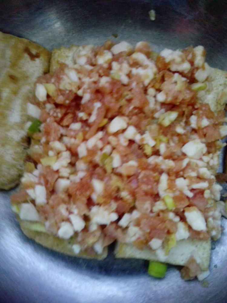 饭盒酱汁豆腐夹步骤5