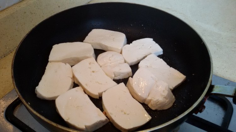 虾香豆腐步骤3