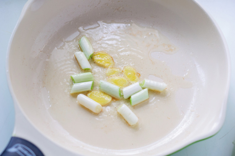 干煸油炸豆腐步骤5
