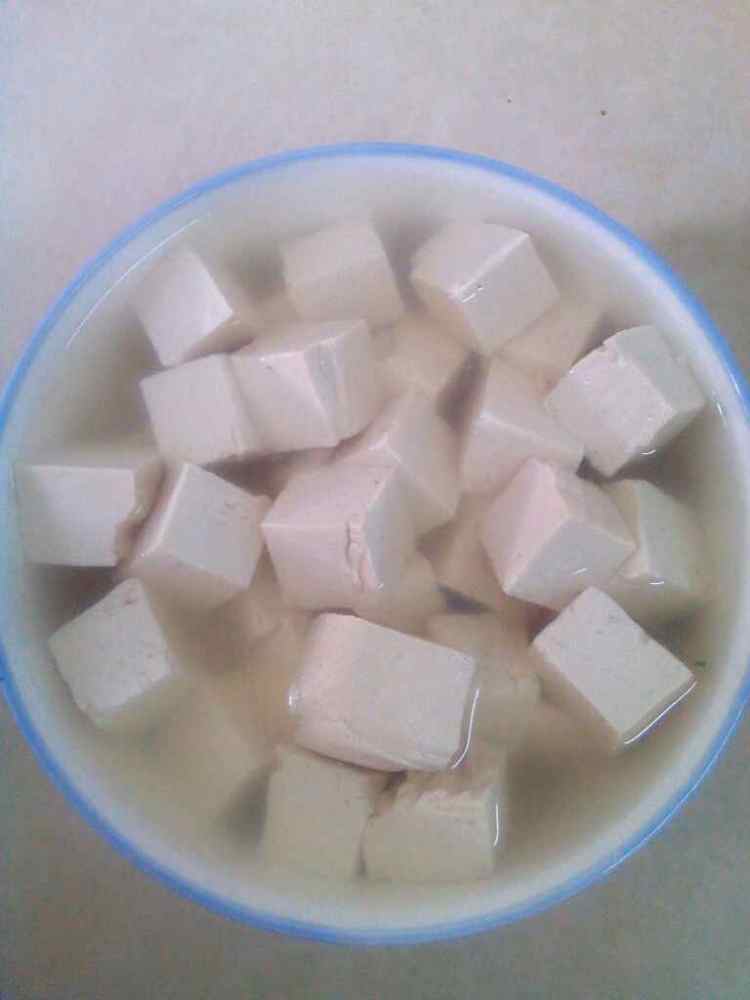 蚝油香菇炖豆腐步骤3