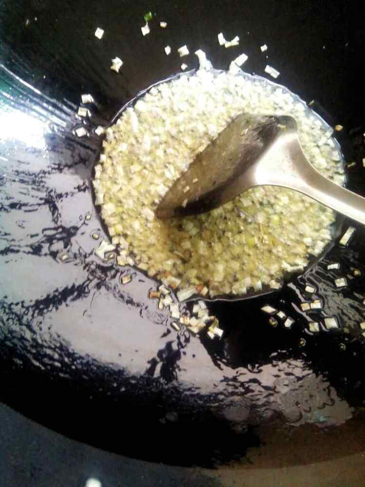 蚝油香菇炖豆腐步骤6