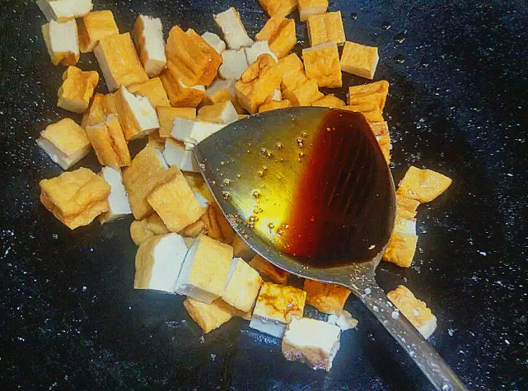 焖豆腐步骤5
