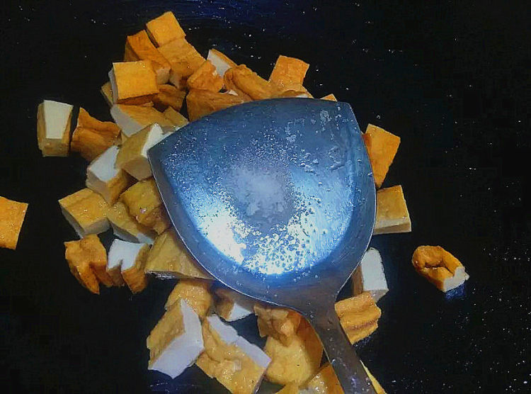 焖豆腐步骤4