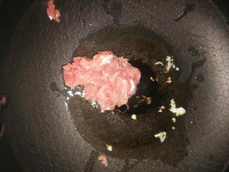 宝贝辅食――肉末白菜步骤4