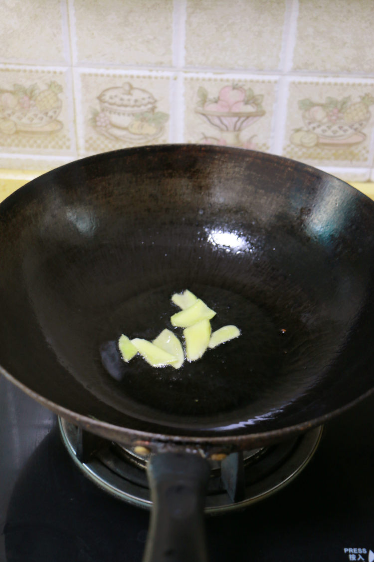 鲶鱼豆腐汤步骤5