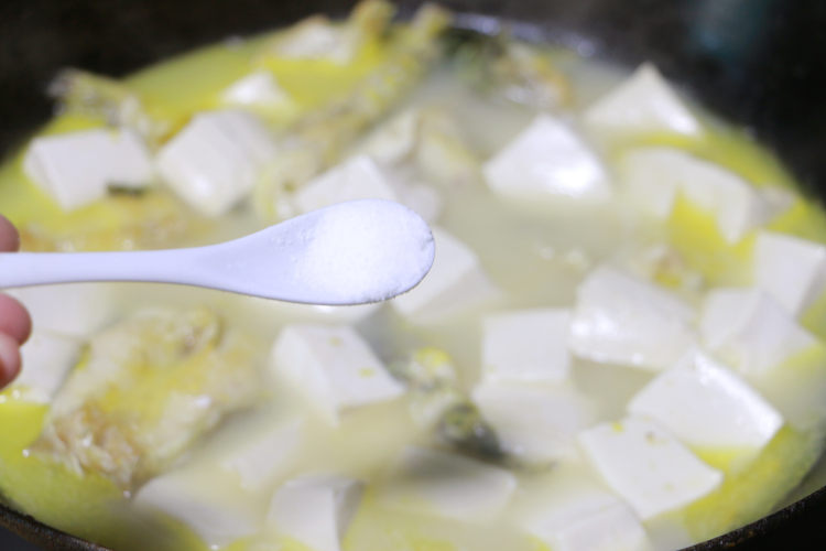 鲶鱼豆腐汤步骤16